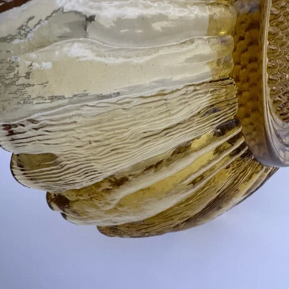 Vintage 1960’s Indiana Glass Amber Sunflower Mid Century Fruit Bowl 10” Diameter - Picture 7 of 7